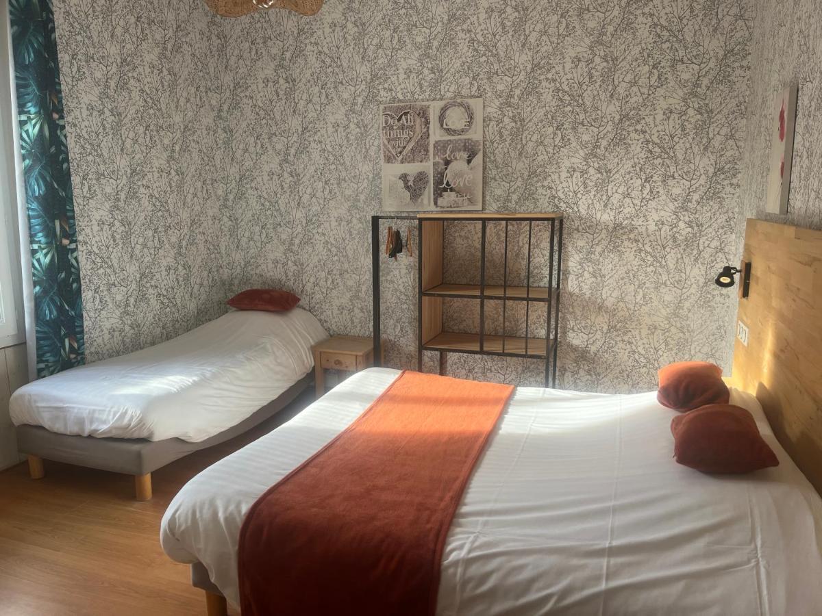 Hotel Le Petit Montmartre Dinard Zewnętrze zdjęcie