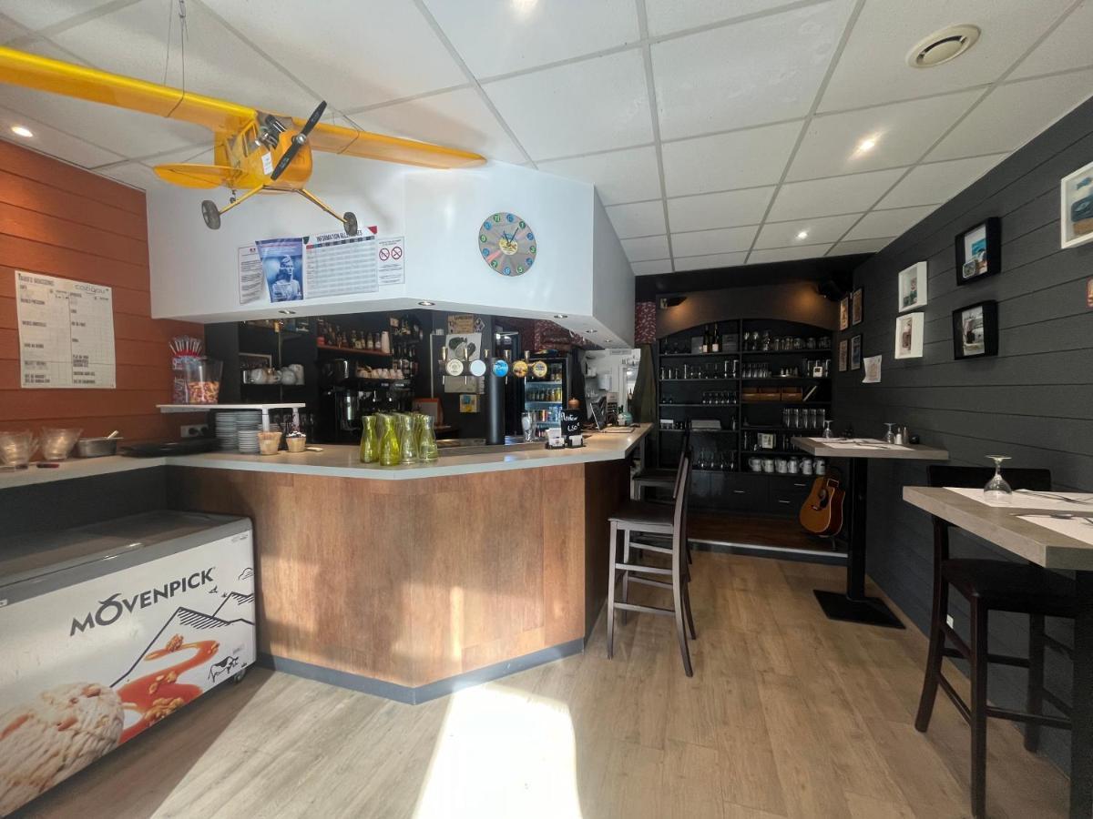 Hotel Le Petit Montmartre Dinard Zewnętrze zdjęcie