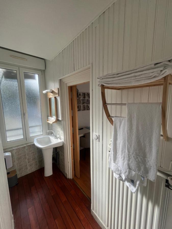 Hotel Le Petit Montmartre Dinard Zewnętrze zdjęcie